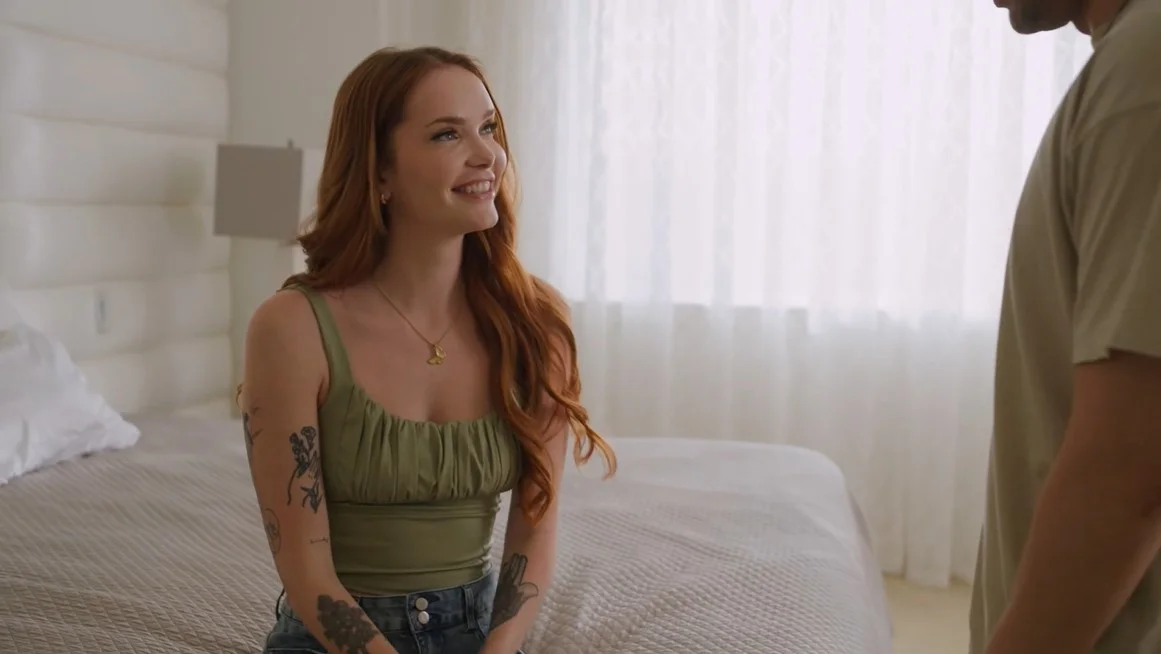 Bellesa House - Chloe Foxxe - Episode 242- Chloe & Donny