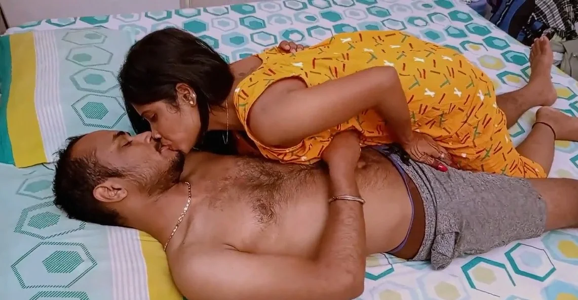 Desi Bang Cute Desi Bhabi Loves To Fuck