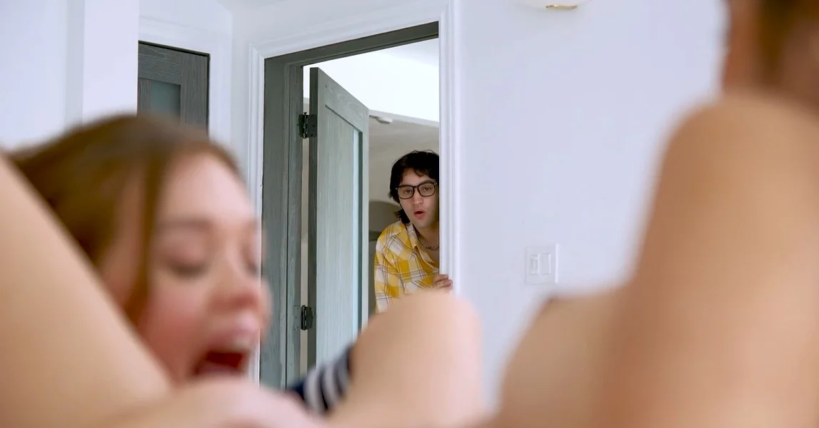 Step Siblings - Katie Kush & Hazel Heart - Guys or Girls She Can’t Choose Until She Fucks Both