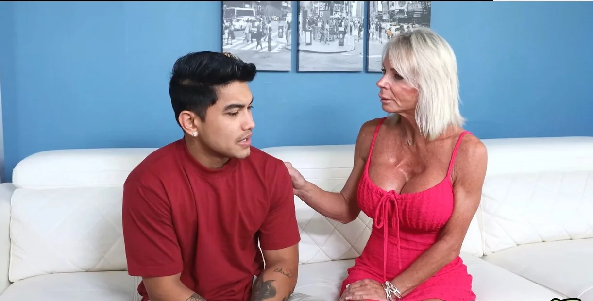 GilfAF - Summer Angel (FoxyFitGilf) - Getting Played Into Getting Laid