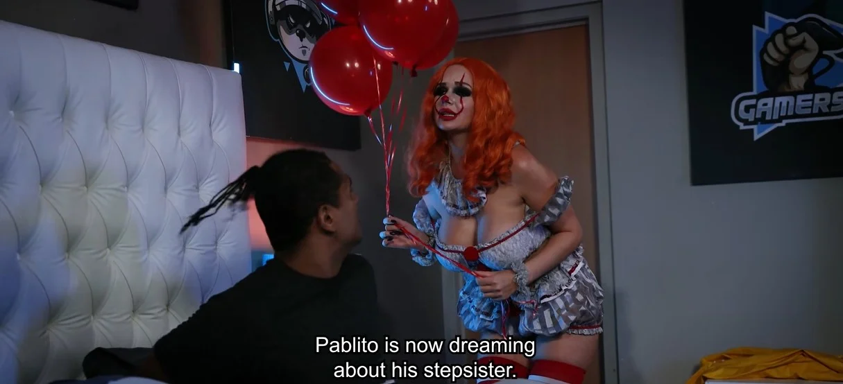 Sex Mex - Emily Thorne - The Spooky Hot Clownette 2