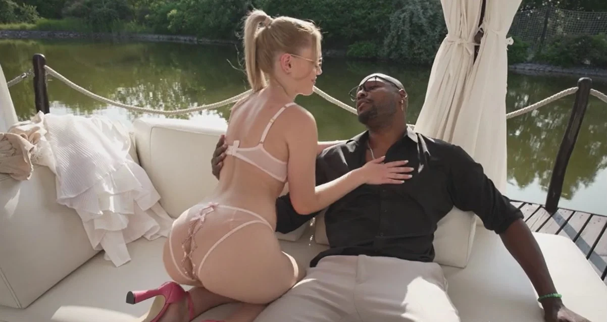 RoccoSiffredi - Jade J’adore - Rocco's Sex Clinic Treatment 18