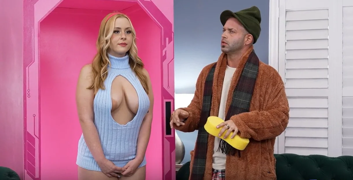 Freaky Fembots - Zoey Uso - My CuddleBot 3000