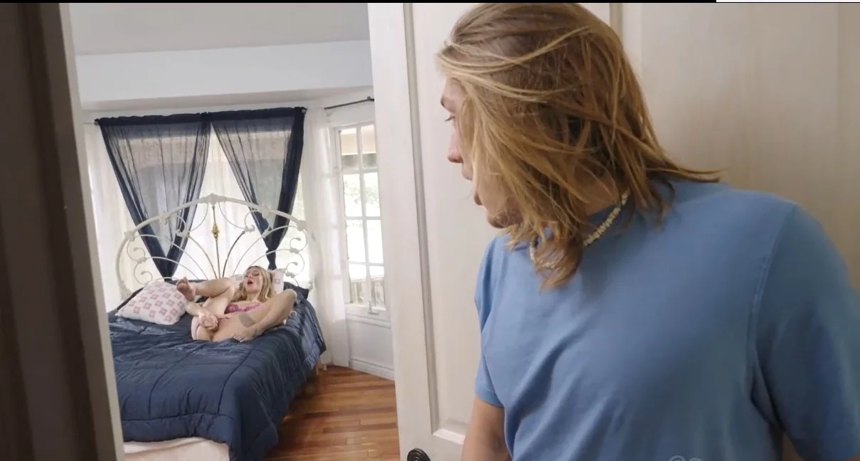 Only Teen Blowjobs - Emily Jade - Caught By My Crush