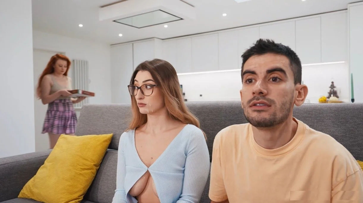 Brazzers Exxtra - Shinratensei98 - I’M Trying To Watch The Game!